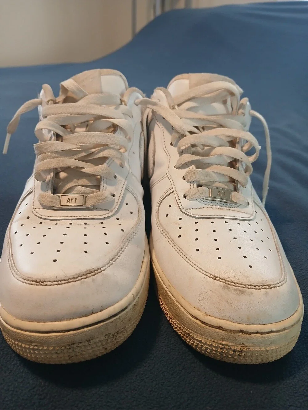 Nike classic low